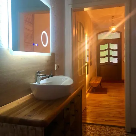 아파트 Eulenwohnung *